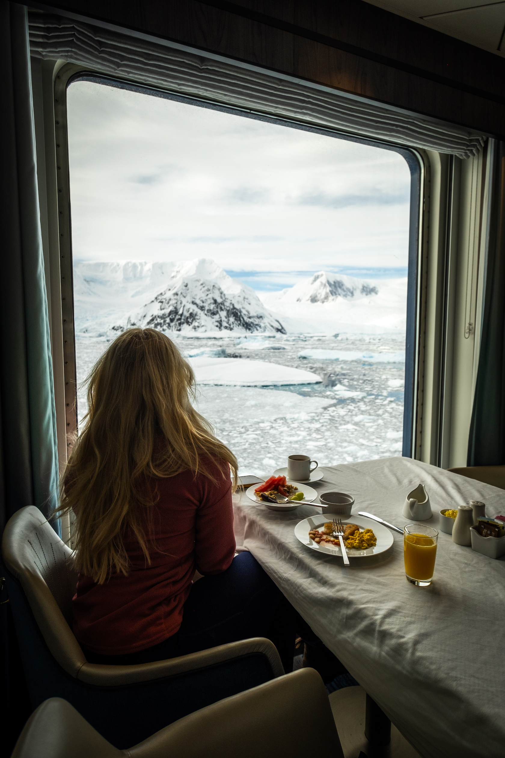 breakfast in Antarctica 