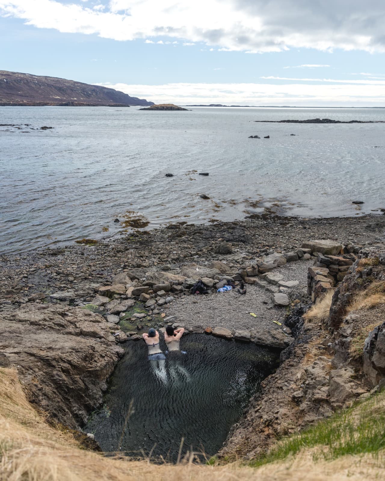 Hellulaug Hot Spring
