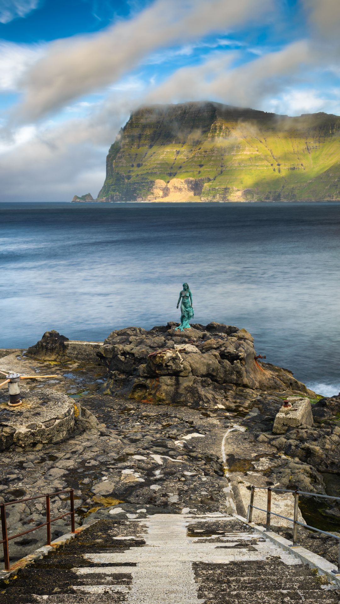 The legend of Kópakonan (the Seal Woman)