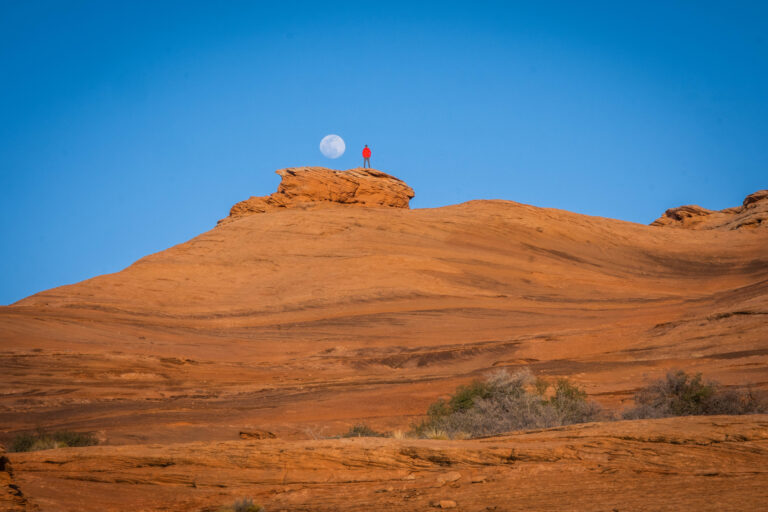 22 Helpful Desert Hiking Tips to Know