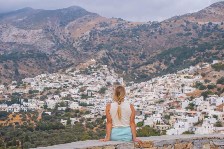 10 BEST Travel Backpacks for Women