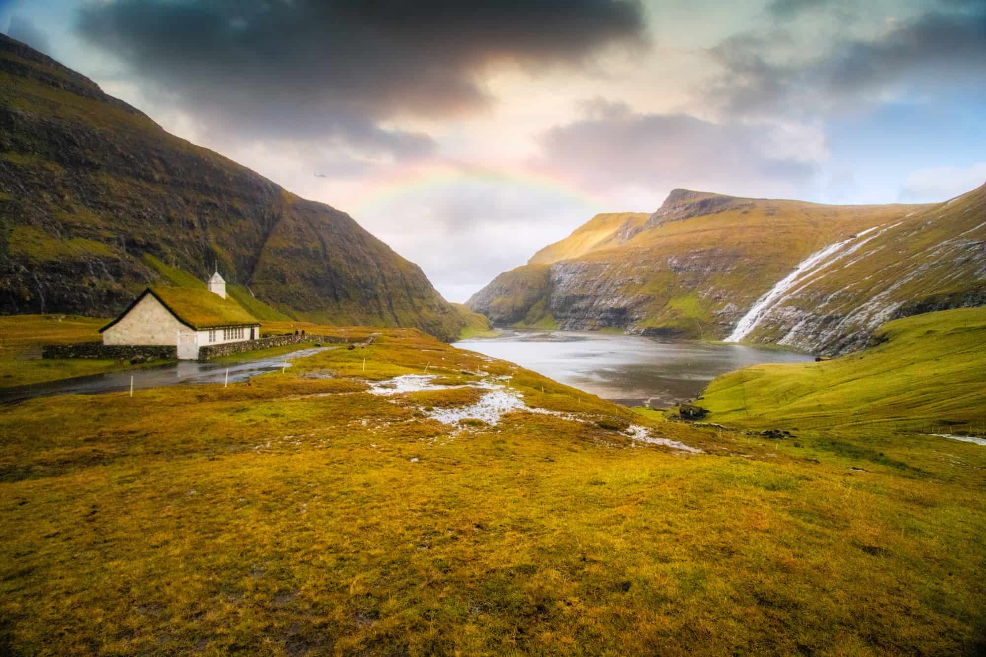 travel the faroe islands - Saksun