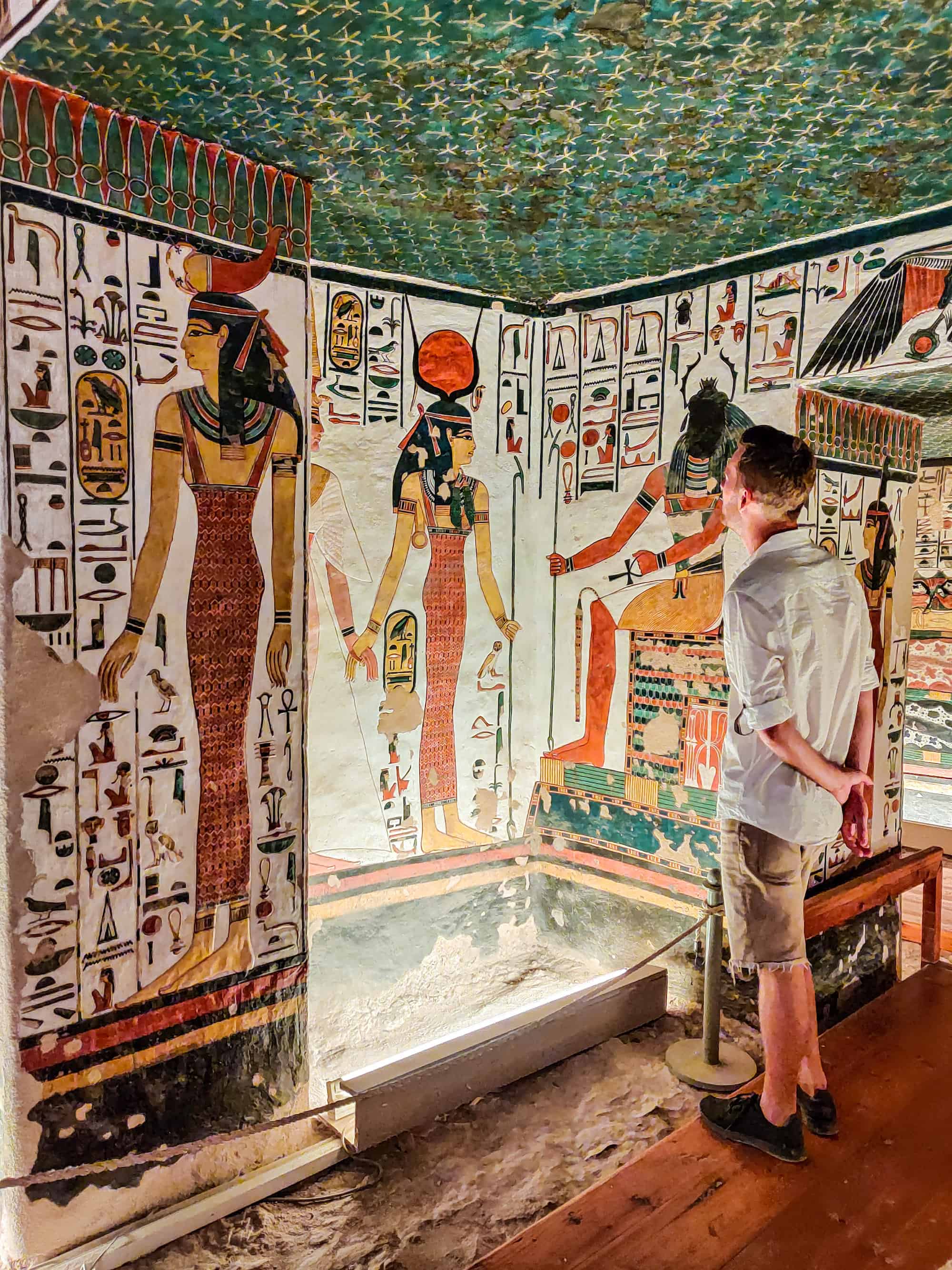 photo of Nefertari's Tomb
